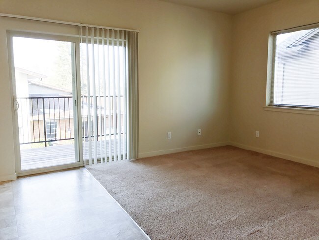 Quartz Dark Living Room - Stoneplace Apartment Homes