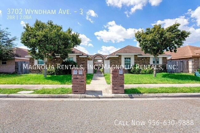 Building Photo - 3702 S Wyndham Ave