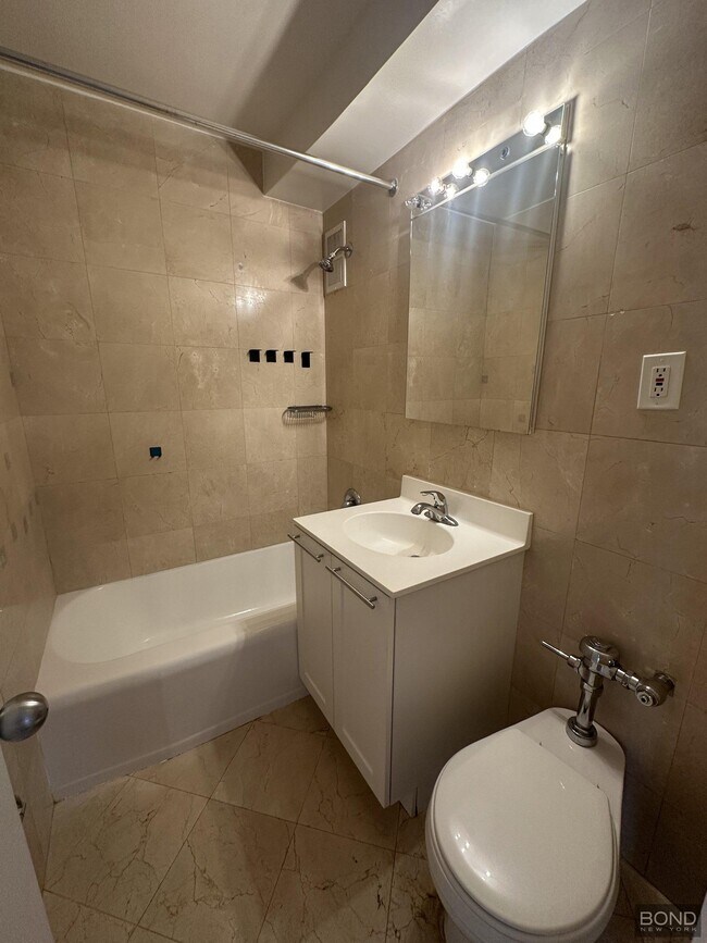 Foto del edificio - 435 E 79th St