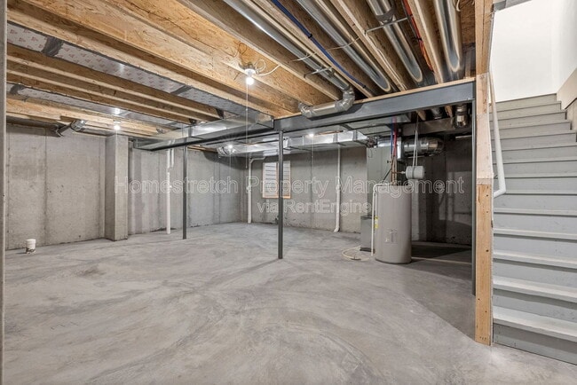 Building Photo - 3120 Pirogue Wy