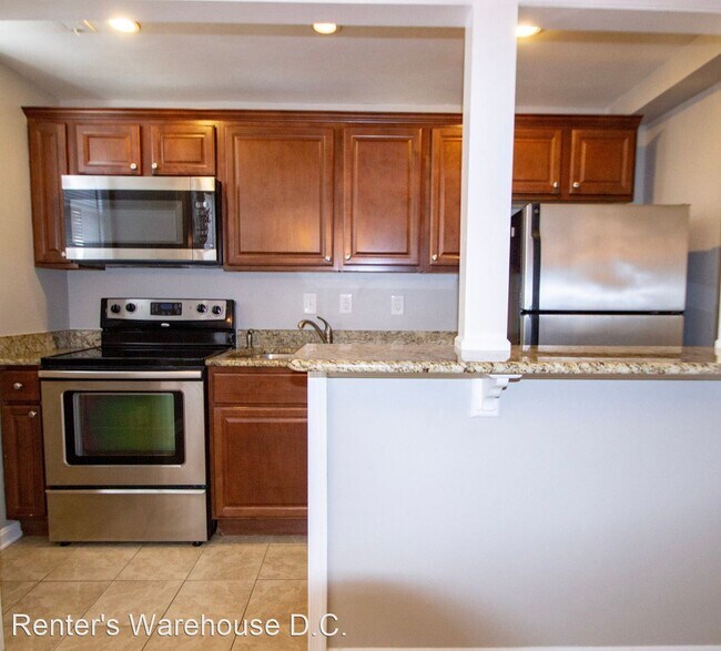 Building Photo - 2 br, 1 bath House - 1813 N Queens Lane #2...