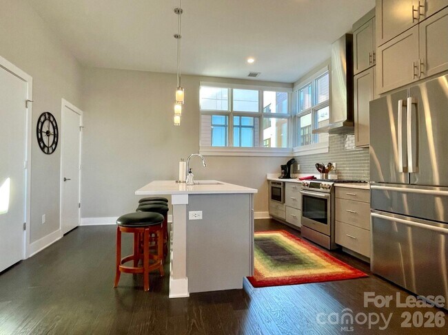 Foto del edificio - 2 Bauhaus Ct.