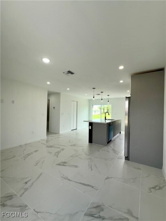 Foto del edificio - 206 Pembroke St
