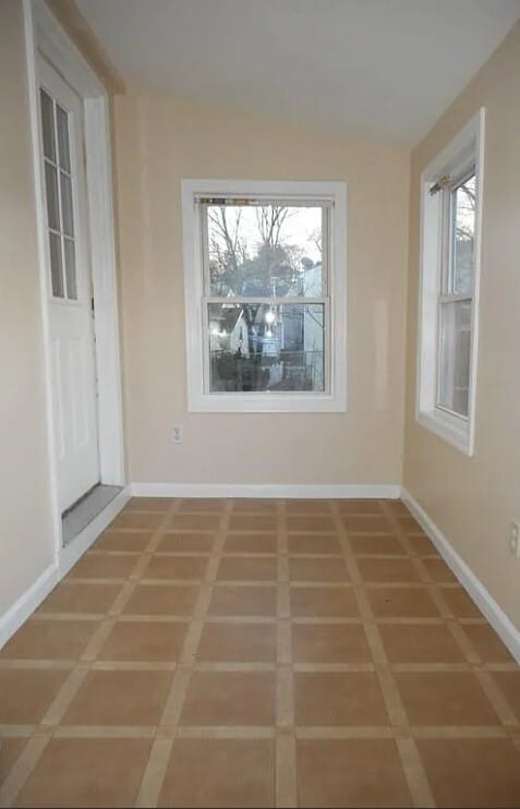 Entry way - 58 Kent St