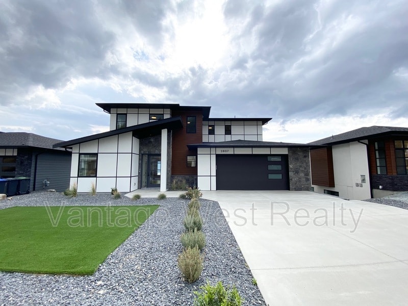 Primary Photo - 2807-2807 Copper Ridge Dr