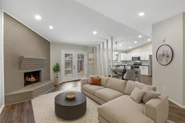 Foto principal - 1300 Timbercrest Dr