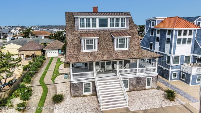 Building Photo - 809 S Ocean Ave