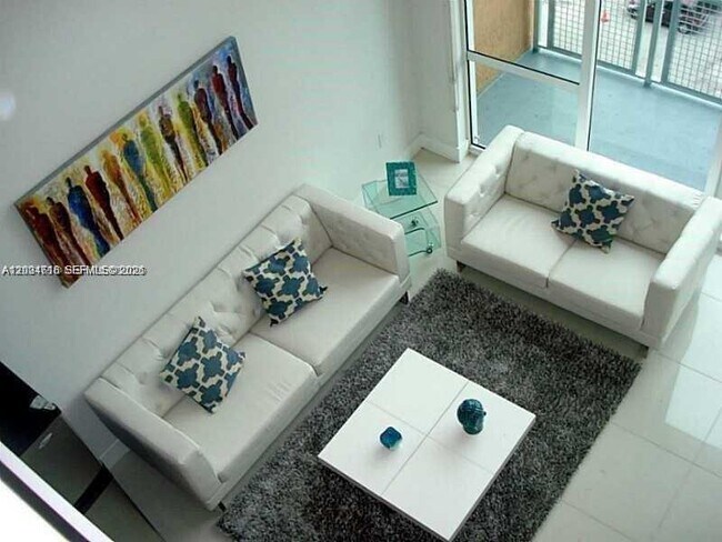 Foto del edificio - 244 Biscayne Blvd