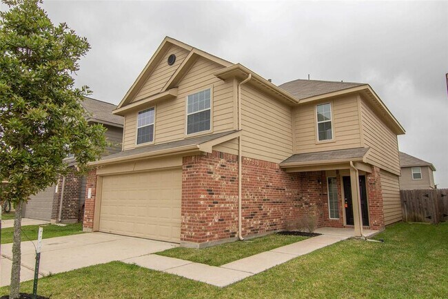 Foto del edificio - 5702 Long Arbor Ln