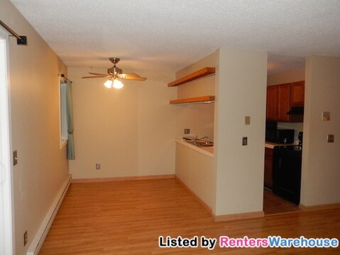Building Photo - 2170 Ridge Dr