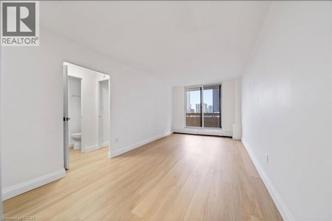 Building Photo - 223 Jackson St W