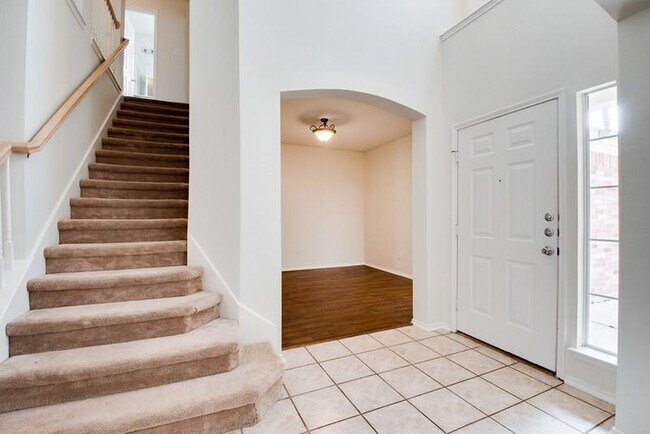 Foto del edificio - 732 Fox Run Trail
