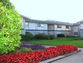 Foto principal - 3248 S Lakewood Ave