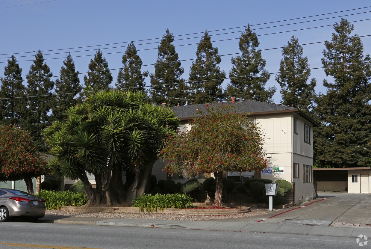 Foto del edificio - 76-86 Monroe St