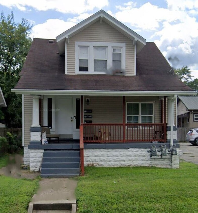 Primary Photo - 740 M St.