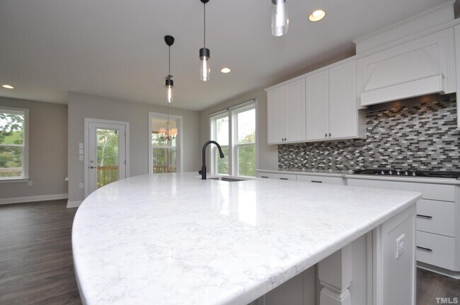 Foto del edificio - 7204 Rex Rd