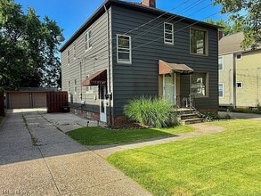 Building Photo - 4627 Behrwald Ave