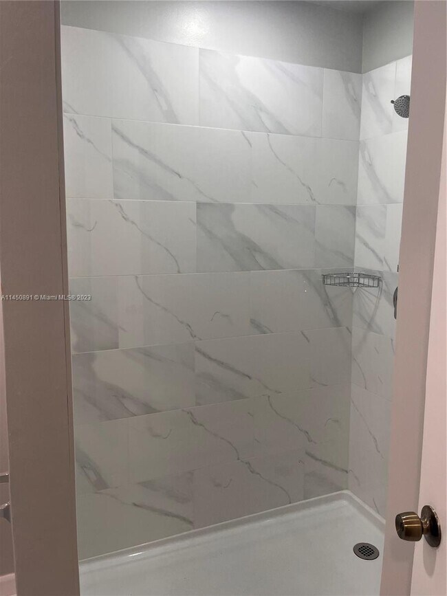 Foto del edificio - 23099 SW 118th Ave
