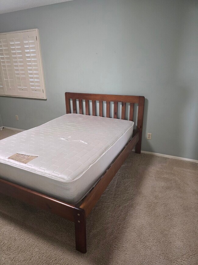 Foto del edificio - 6420 Pat Ave