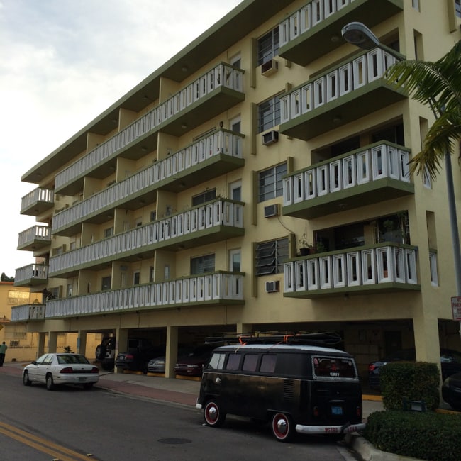Building Photo - 851 Meridian Ave