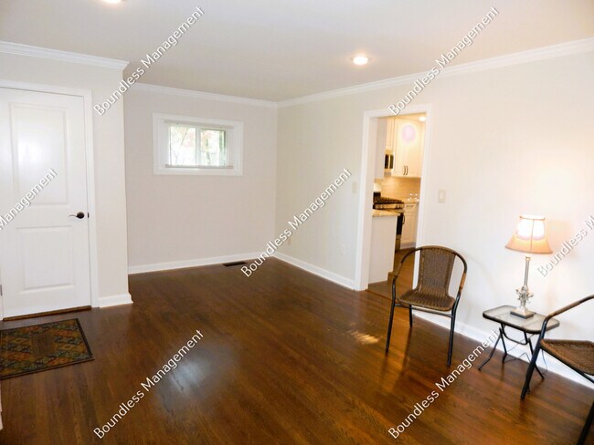 Building Photo - 2452 Ben Hill Rd