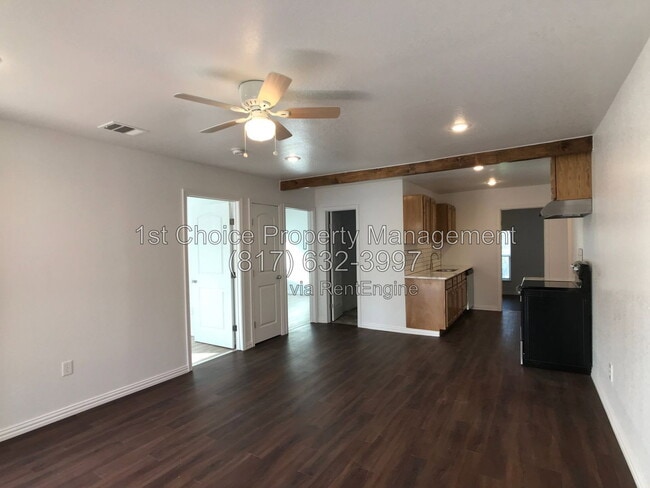 Building Photo - 3303 Runnels St