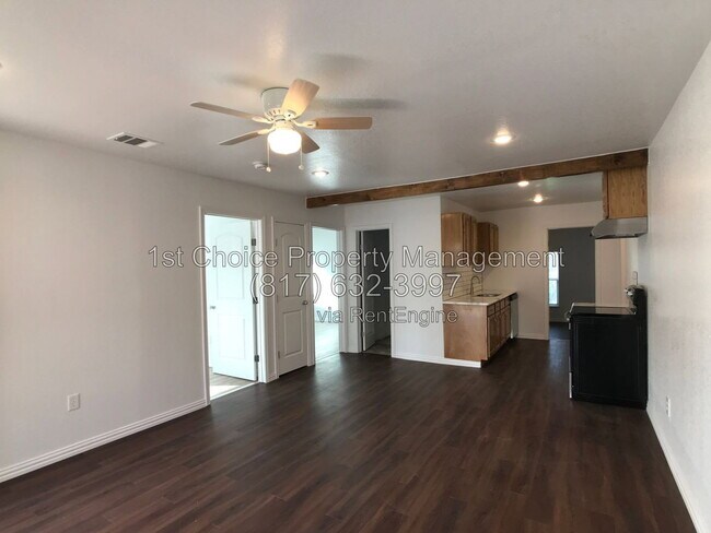 Foto del edificio - 3303 Runnels St