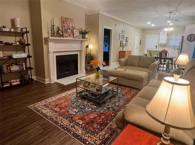 Photo - 5668 Ducros Dr House