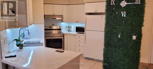 Building Photo - 3888 Duke of York Blvd