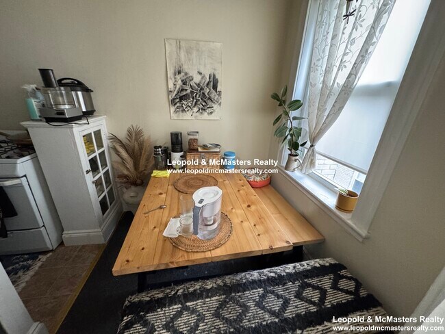 Foto del edificio - 156 Kelton St