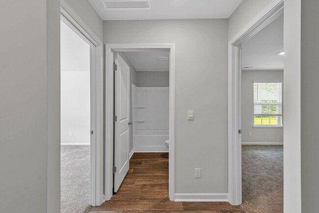 Building Photo - 419 Turp Landing Ln