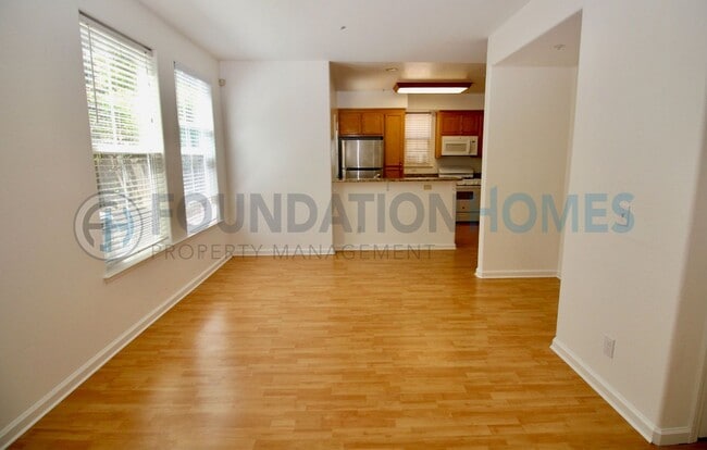 Building Photo - 75 Gann Way