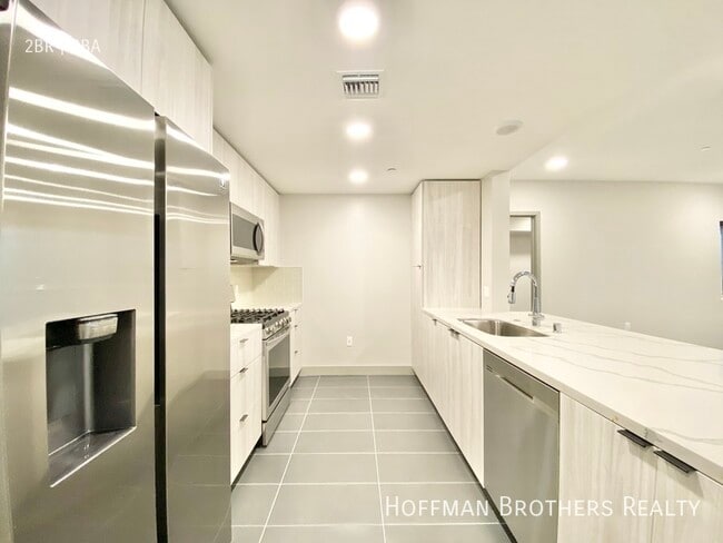 Foto del edificio - 1532 Brockton Ave