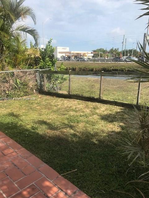 Foto del edificio - 7920 Grand Canal Dr