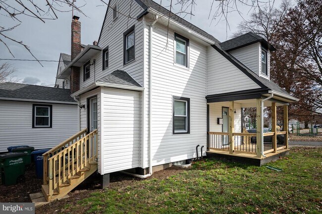 Building Photo - 9 Osborn Rd