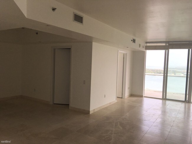 Foto del edificio - 450 Alton Rd