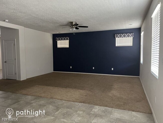 Foto del edificio - 4 br, 2.5 bath House - 7032 Hearthstone Ro...