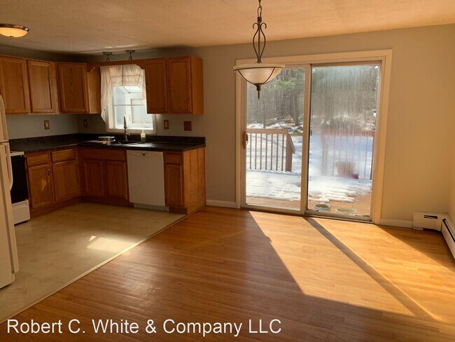 Foto del edificio - 3 br, 2 bath House - 480 Mixville Rd