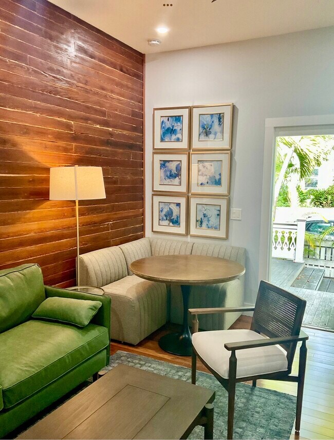 Sala de estar/comedor - 400 Simonton St