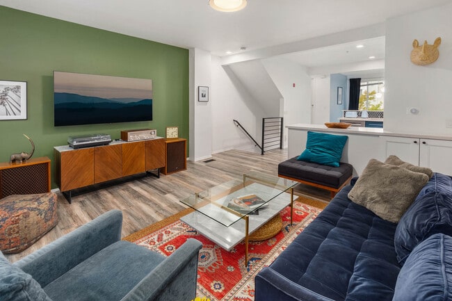 Building Photo - 11869 NE 162nd Ln