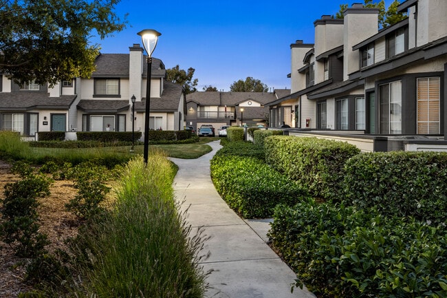 Building Photo - Promenade Terrace