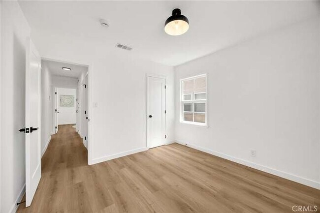 Foto del edificio - 6112 Freckles Rd