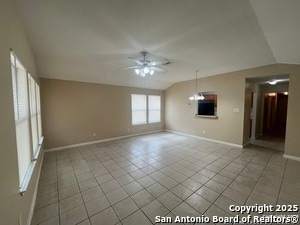 Foto del edificio - 7703 Chatsworth