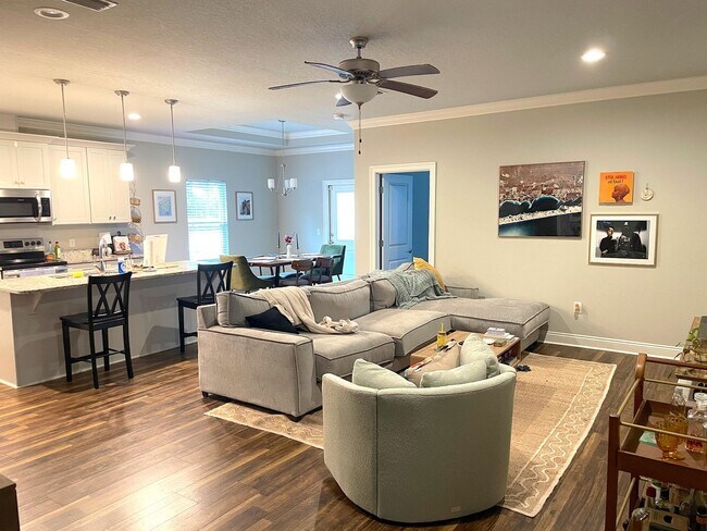Building Photo - 3 Bedroom Single Family Home in Gulf Breeze