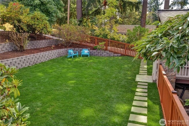 Building Photo - 5Bd/3.5Ba Newcastle House