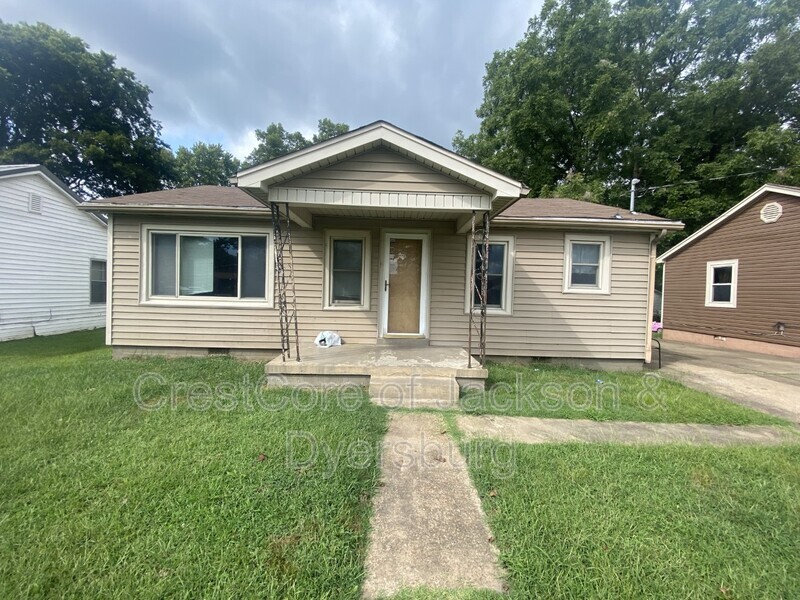 Primary Photo - 1360 Hornbrook St