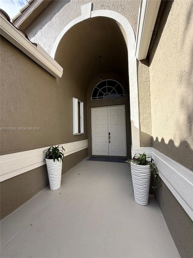 Building Photo - 6534 NW 80th Dr