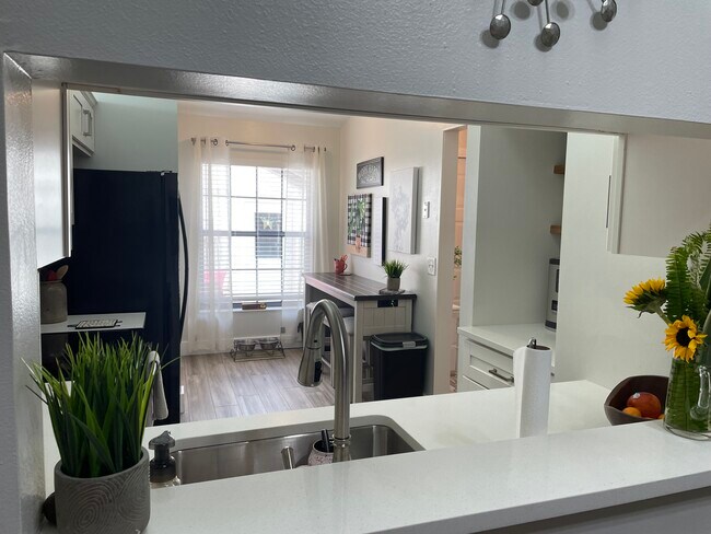 Foto del edificio - 2084 SW Silver Pine Way