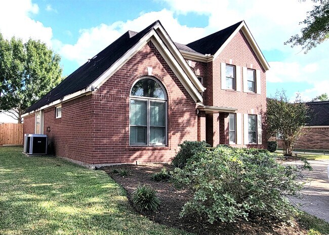 Foto del edificio - 2214 Old S Dr