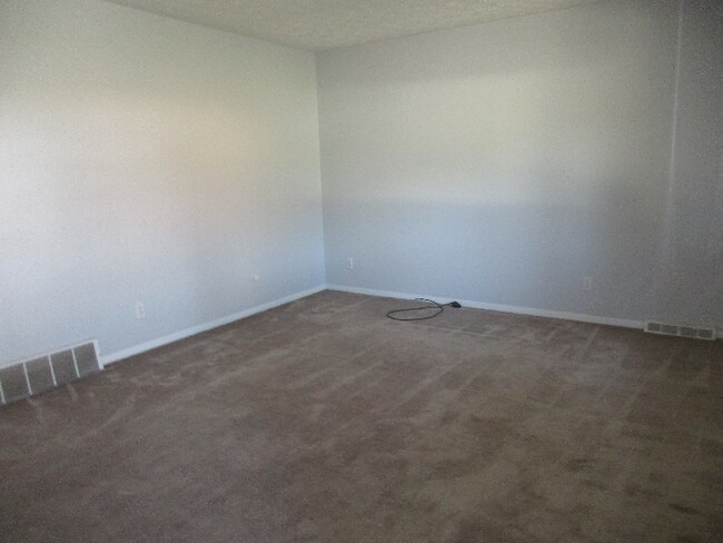 Building Photo - 1367 Bradshire Dr